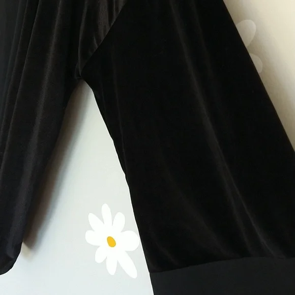 Ann Taylor Black Velvet Kimono - Picture 10 of 16